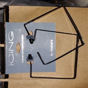 Square hoop earrings black metal from icing NWT